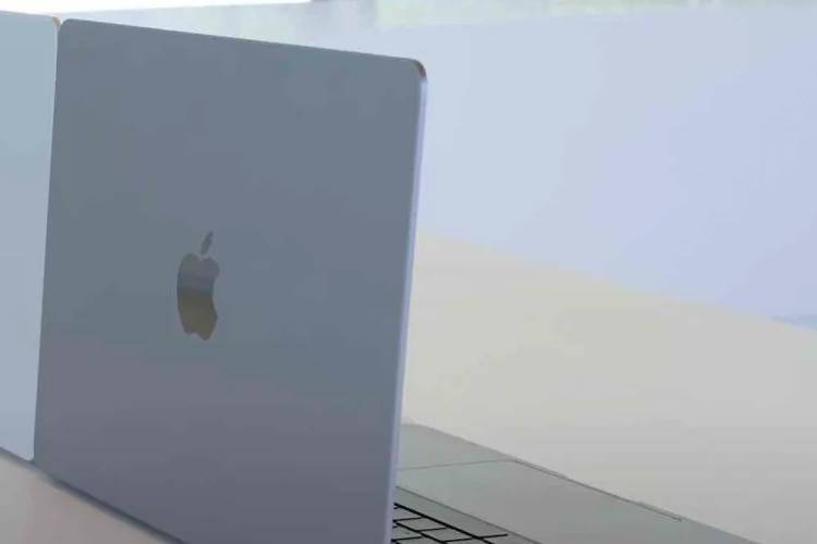 ลงมือปฏิบัติจริงกับ MacBook Air ที่ออกแบบใหม่